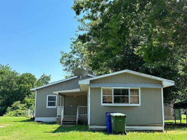 416 North Avenue,  Whitesboro,  TX 76273