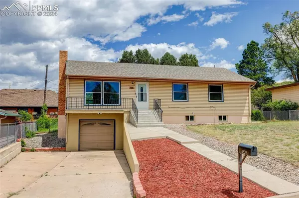 1828 Pejn AVE, Colorado Springs, CO 80904