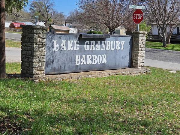 Granbury, TX 76048,5718 Arkansas Trail