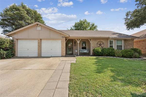 6432 Loma Vista Drive, Watauga, TX 76148