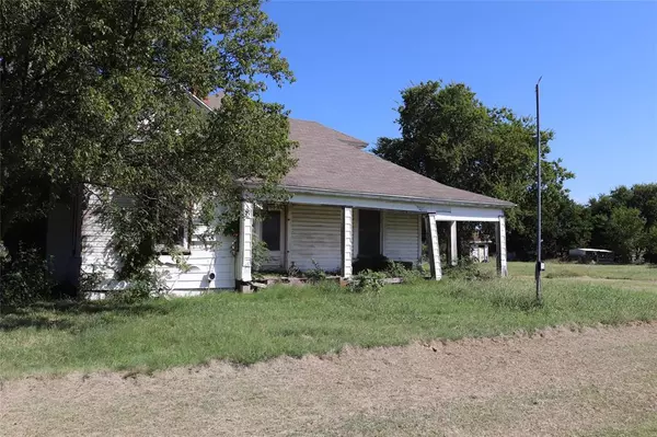 Rio Vista, TX 76093,945 County Road 1107