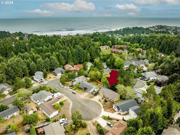 Lincoln City, OR 97367,3428 SE 35TH CT