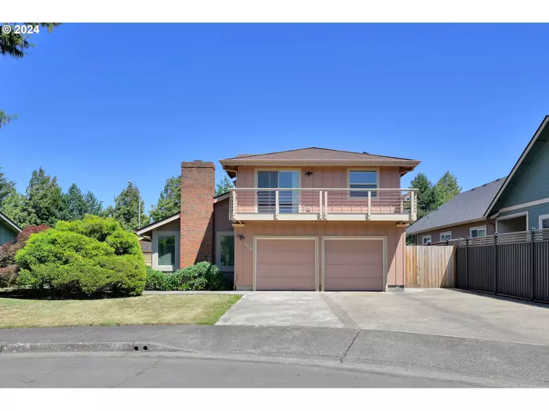 2756 CHAD DR, Eugene, OR 97408