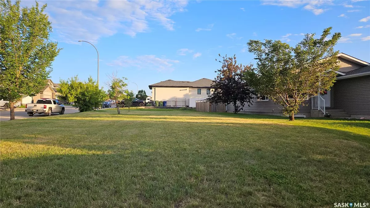 Moose Jaw, SK S6K 0A1,254 Wellington DRIVE