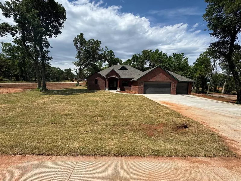 2410 Black Jack Way, Blanchard, OK 73010