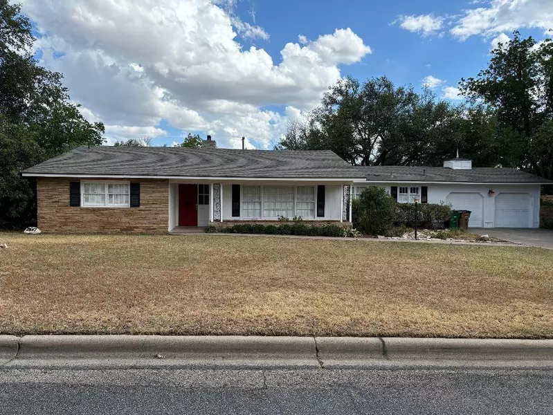 2661 Oxford Ave, San Angelo, TX 76904