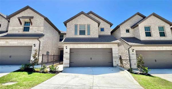 616 Sandiford Court,  Mansfield,  TX 76063