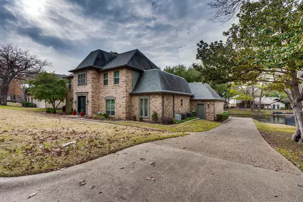 Arlington, TX 76012,1408 Creekford Drive