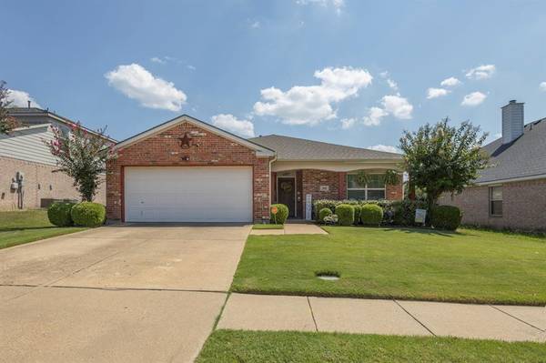 3810 English Oak Drive,  Garland,  TX 75043