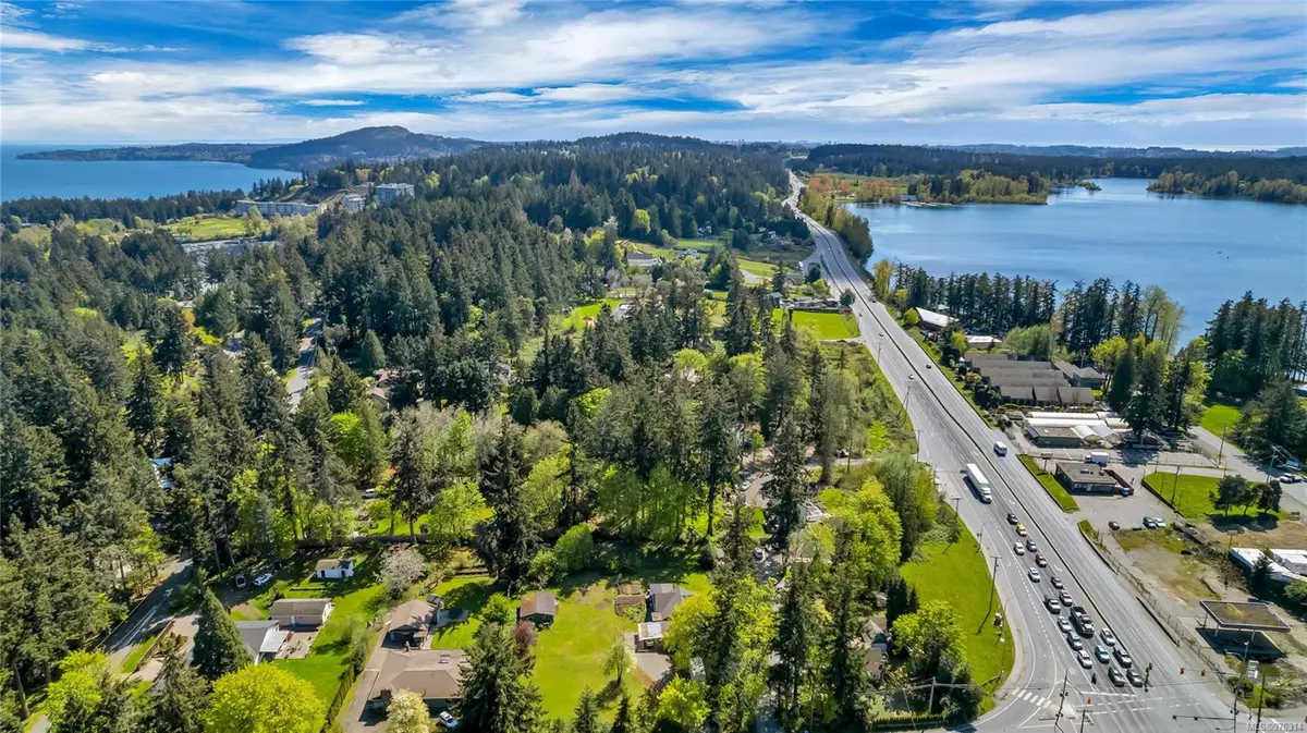 Saanich, BC V8Y 1R3,753 Sayward Rd