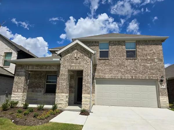 2270 Cliff Springs Drive, Forney, TX 75126