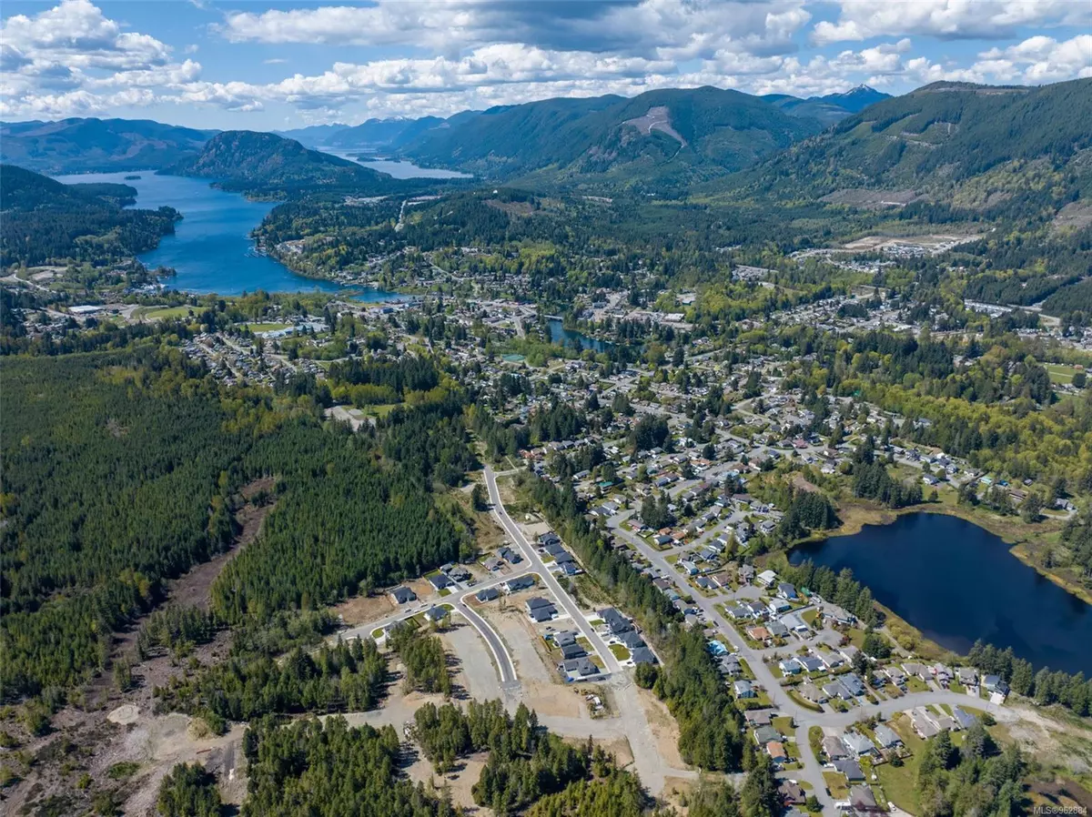 Lake Cowichan, BC V0R 2G0,150 Maplewood Rise