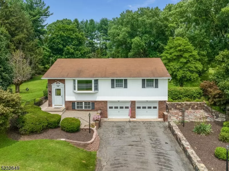 147 Spring Mills LT YK RD, Holland Twp., NJ 08848