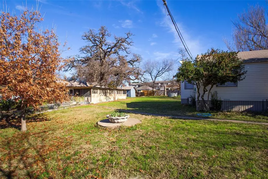 4722 Sylvester Street, Dallas, TX 75219