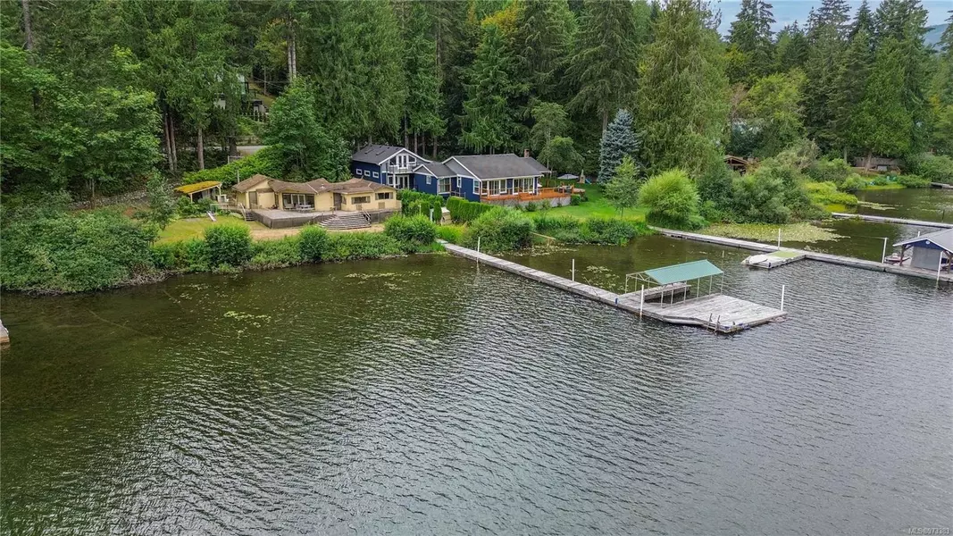 2731 West Shawnigan Lake Rd, Shawnigan Lake, BC V0R 2W3