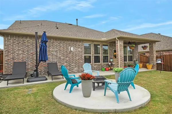 1364 Francesca Drive,  Little Elm,  TX 75068