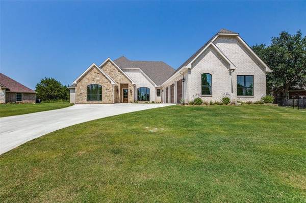 36 Eagle Chase Lane, Pottsboro, TX 75076