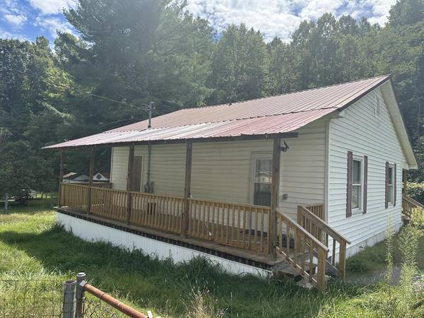 726 Birch Street, Appalachia, VA 24216