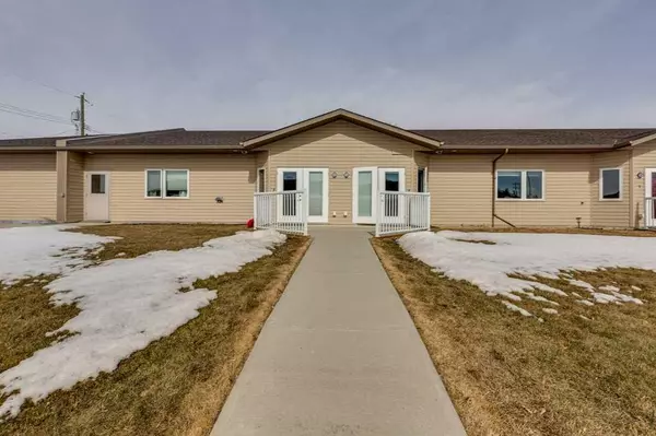 5414 51 ST #2, Rimbey, AB T0C 2J0