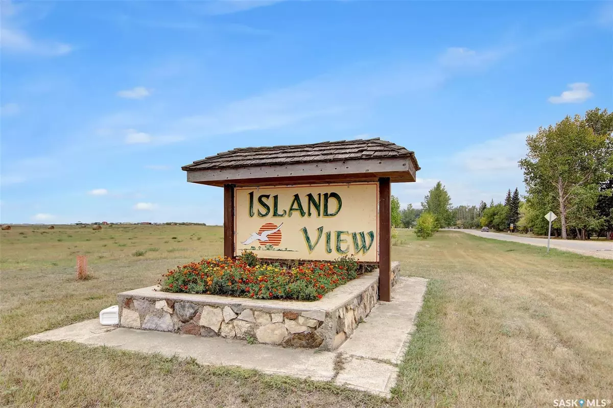 Island View, SK S0G 1C0,143 Marine DRIVE