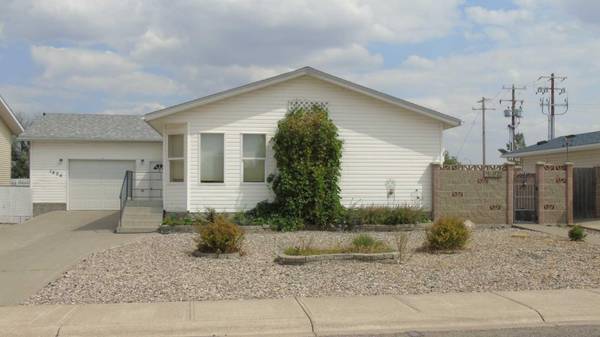 1804 7A AVE West, Fort Macleod, AB T0L 0Z0