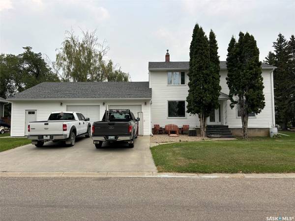 708 1st STREET E, Wilkie, SK S0K 4W0