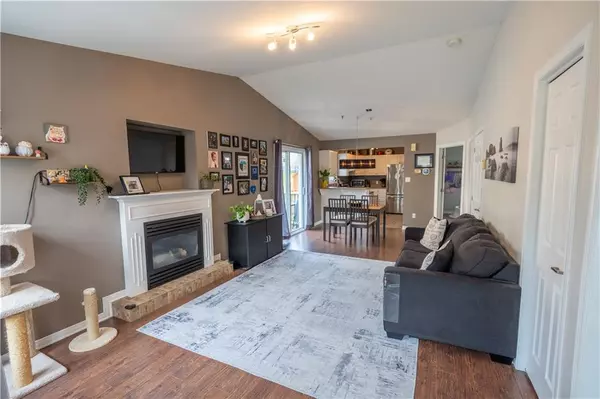 Cornwall, ON K6H 7L7,128 HEMLOCK CRES