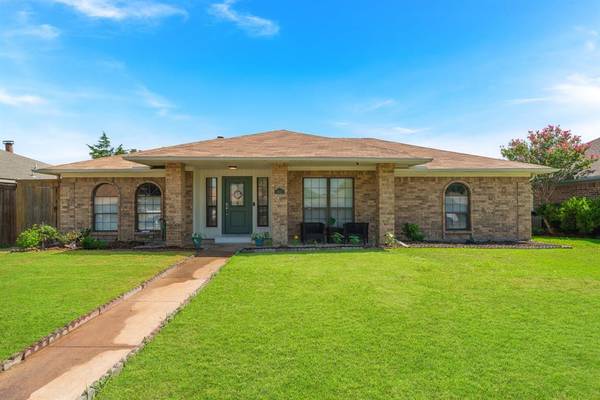 2631 Rio Grande Pass,  Mesquite,  TX 75150