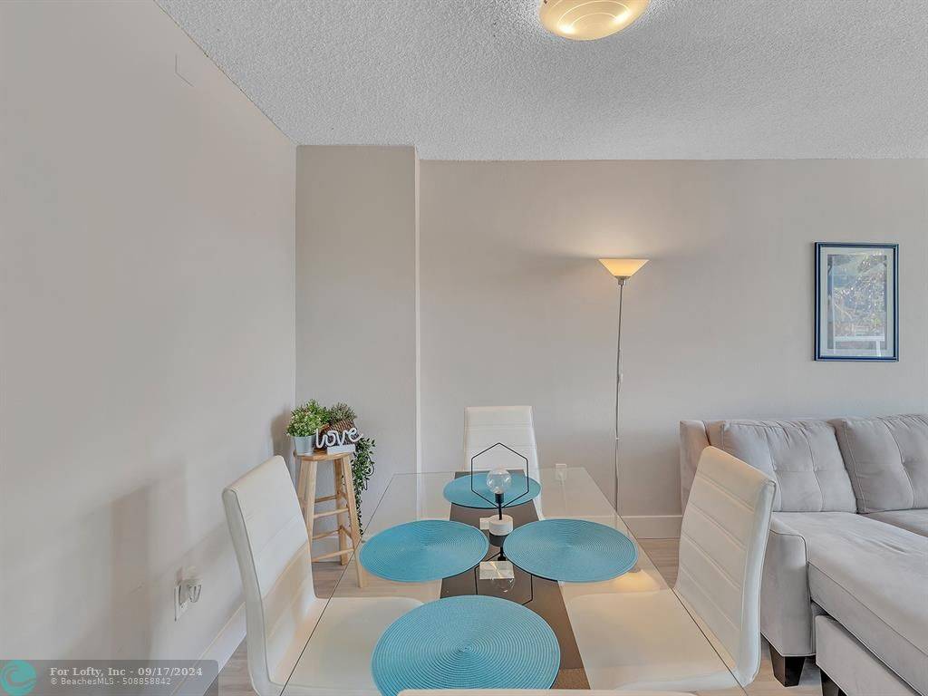 Aventura, FL 33180,3625 N Country Club Dr #107