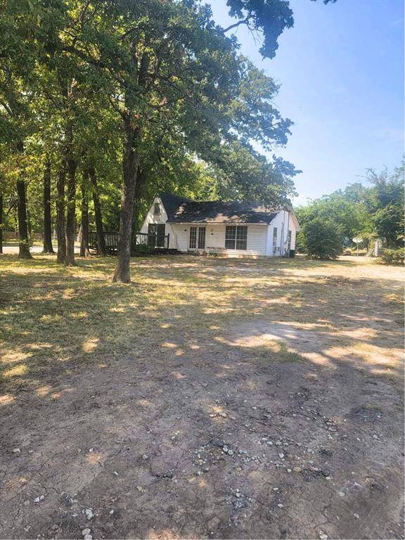 150 English Crossing,  East Tawakoni,  TX 75472