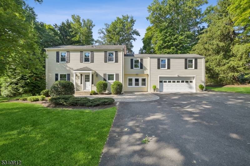 5 Washington Ave, Bernardsville Boro, NJ 07924