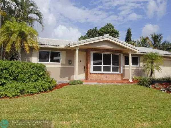 1227 SE 10TH TER, Deerfield Beach, FL 33441