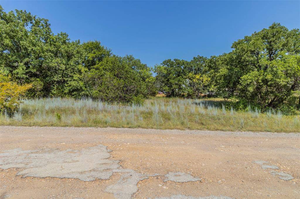 Granbury, TX 76048,5901 Arkansas Trail