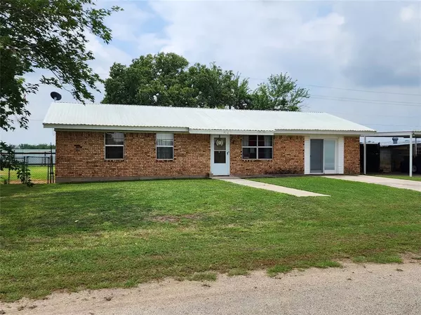 310 County Road 183, Bangs, TX 76823