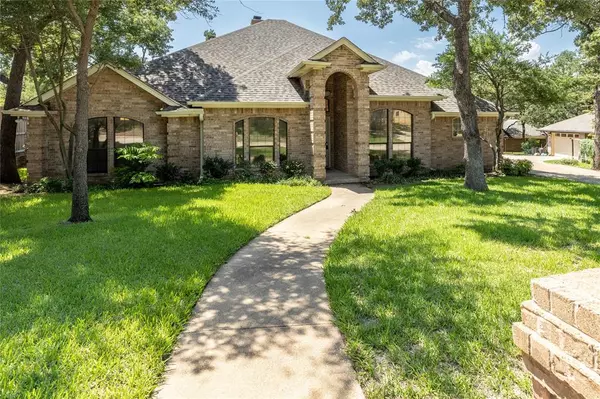 205 Pebble Beach Drive,  Trophy Club,  TX 76262