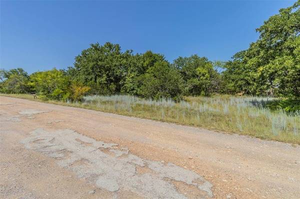 Granbury, TX 76048,5901 Arkansas Trail