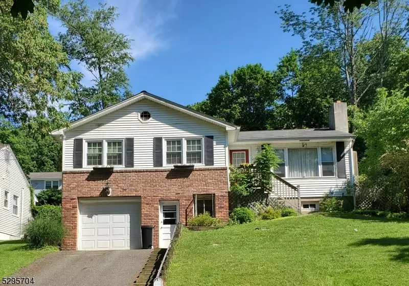 323 Springbrook Trl, Sparta Twp., NJ 07871