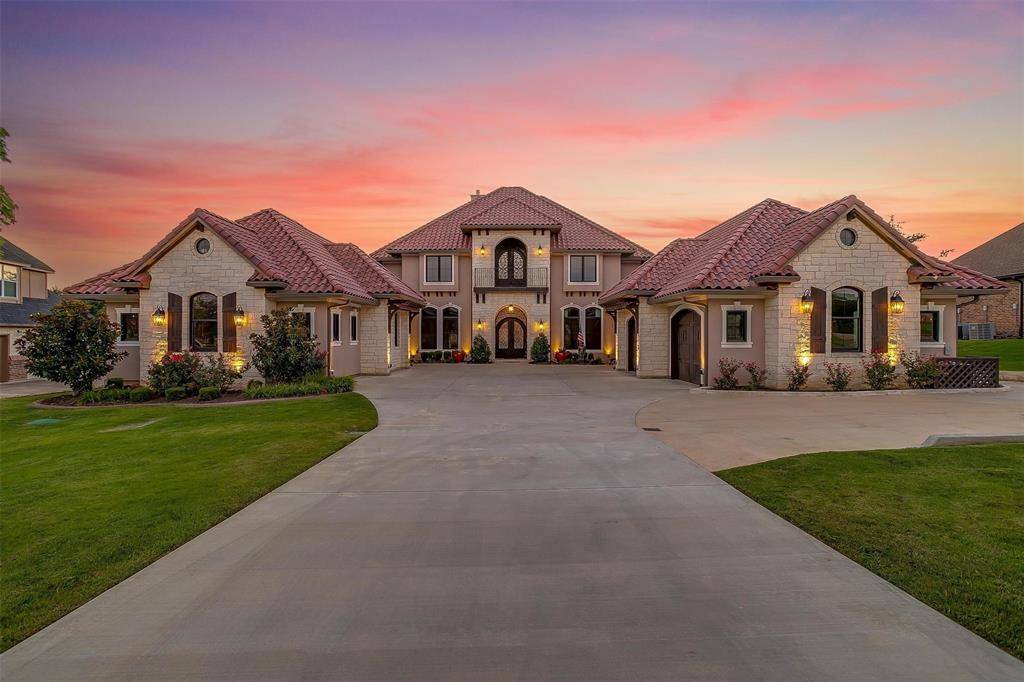 1608 Taylor Bridge Court, Burleson, TX 76028