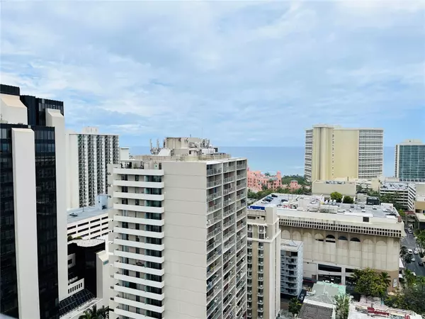 2240 Kuhio Avenue #2412, Honolulu, HI 96815