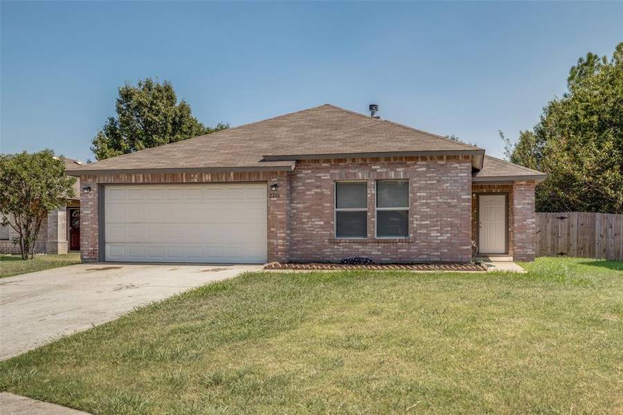 2206 Delaford Drive, Arlington, TX 76002