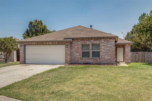 2206 Delaford Drive,  Arlington,  TX 76002