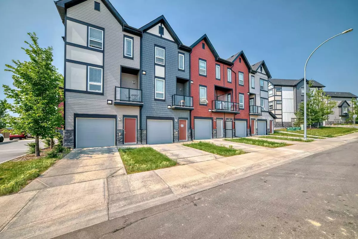 Calgary, AB T3P 0Y1,11 Evanscrest Mews NW #504