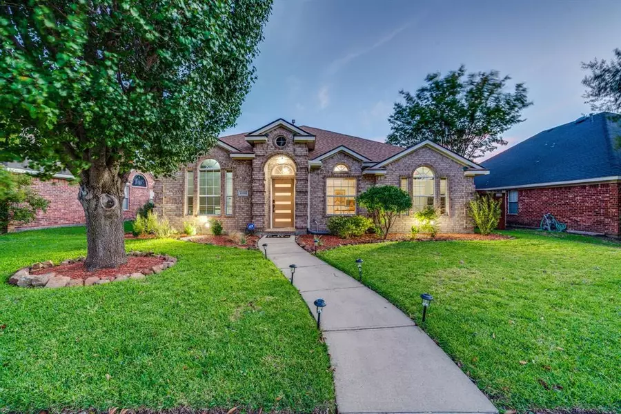 10901 Tree Shadow Lane, Frisco, TX 75035