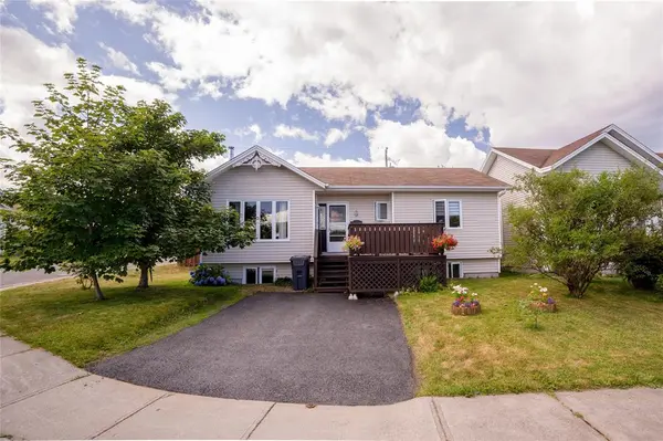 5 Richwood Crescent, Conception Bay South, NL A1X 2L8