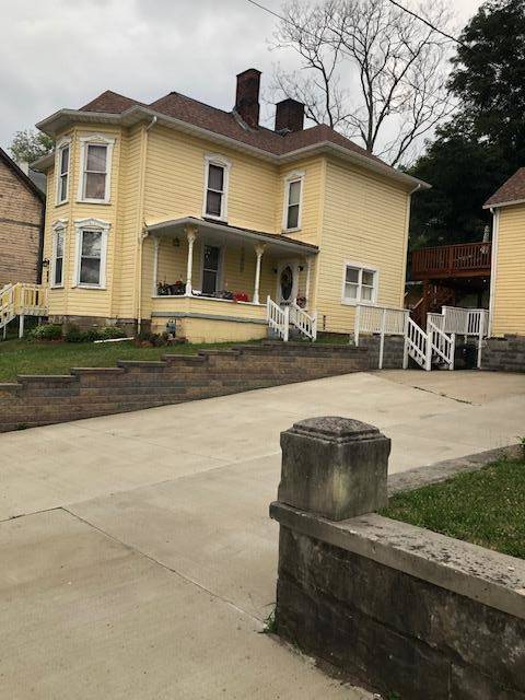 420 Commerce Street, Wellsburg, WV 26070