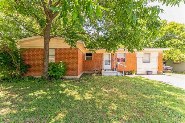 Fort Worth, TX 76134,5312 Bandy Avenue