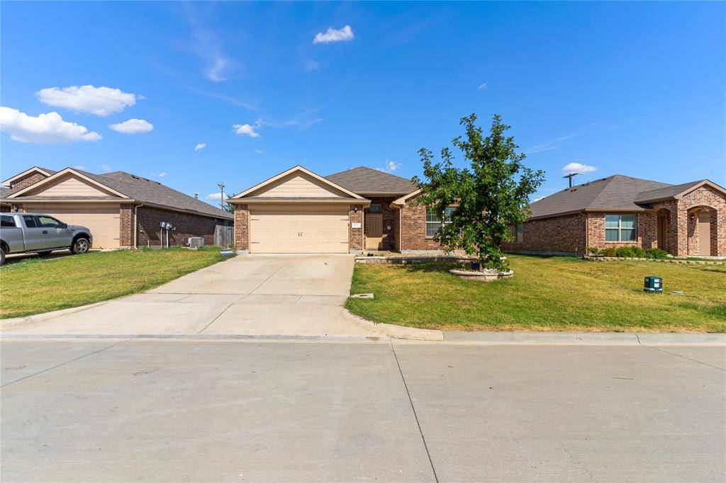 Ponder, TX 76259,305 Pimlico Way