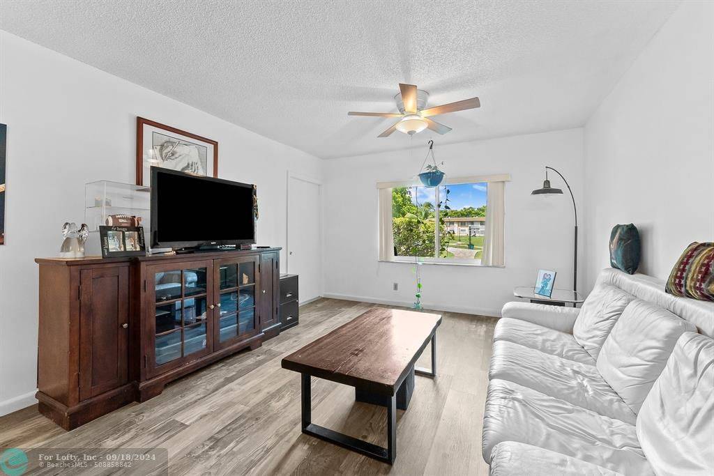 5130 SW 40th Ave  #4B, Fort Lauderdale, FL 33314