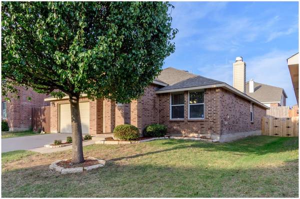 7652 Sienna Ridge Lane, Fort Worth, TX 76131