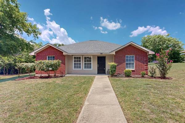 1225 Kirnwood Drive,  Dallas,  TX 75232